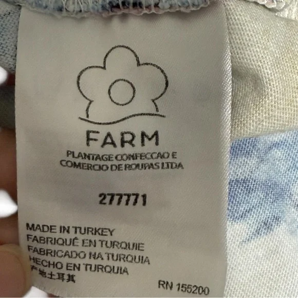 Farm Rio for Anthropologie Aves Graphic Tee Rainbow Bird Floral Top Size L - Picture 8 of 9